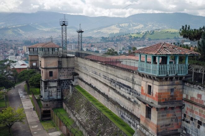 Illustration. Une prison en Equateur.