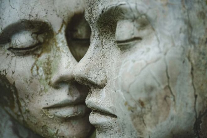 Image d'illustration. Le baiser