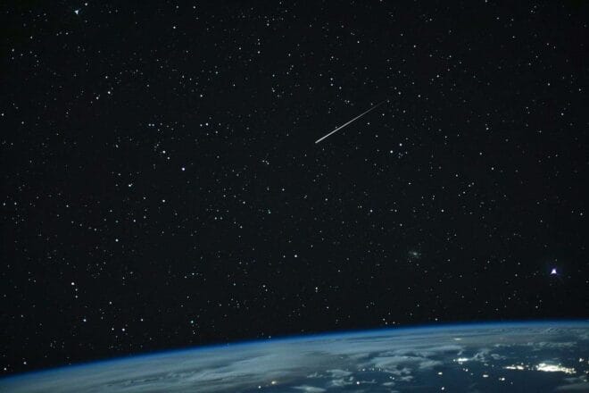 Image d'illustration. Un astéroïde dans l'espace.