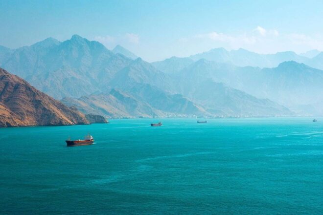 Vue panoramique du détroit d hormuz