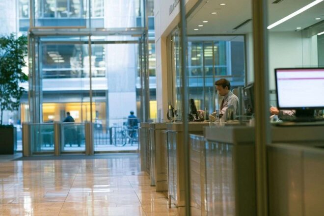 Intérieur moderne de banque