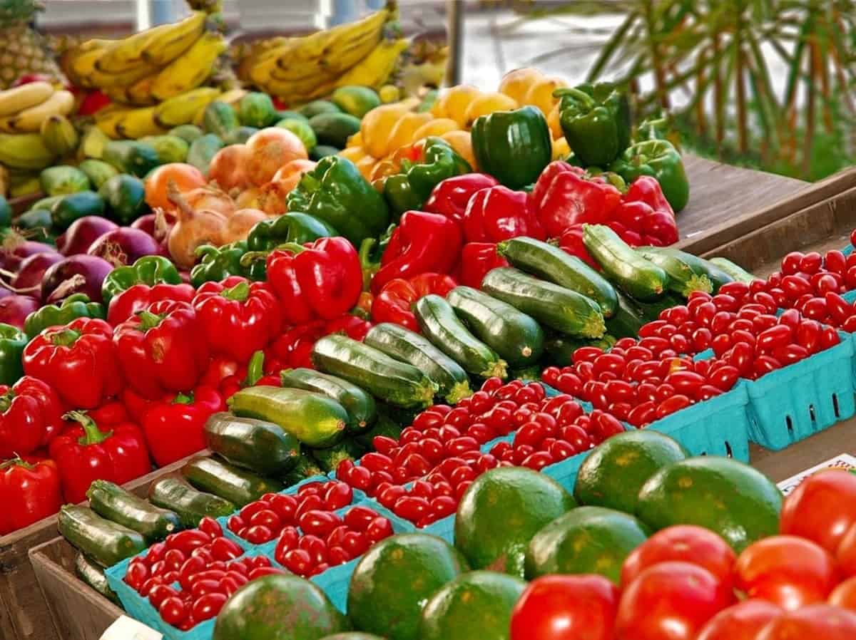 More than 50% of fruits and vegetables contain pesticides according to UFC-Que Choisir