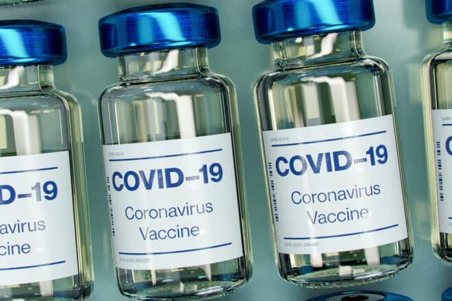 La nouvelle campagne de vaccination pour la COVID et la grippe débutera en automne.
