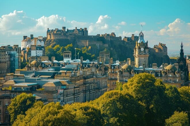 Vue d'Edimbourg, en Ecosse.