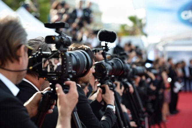 Illustration. Photographes et tapis rouge au Festival du film de Cannes.