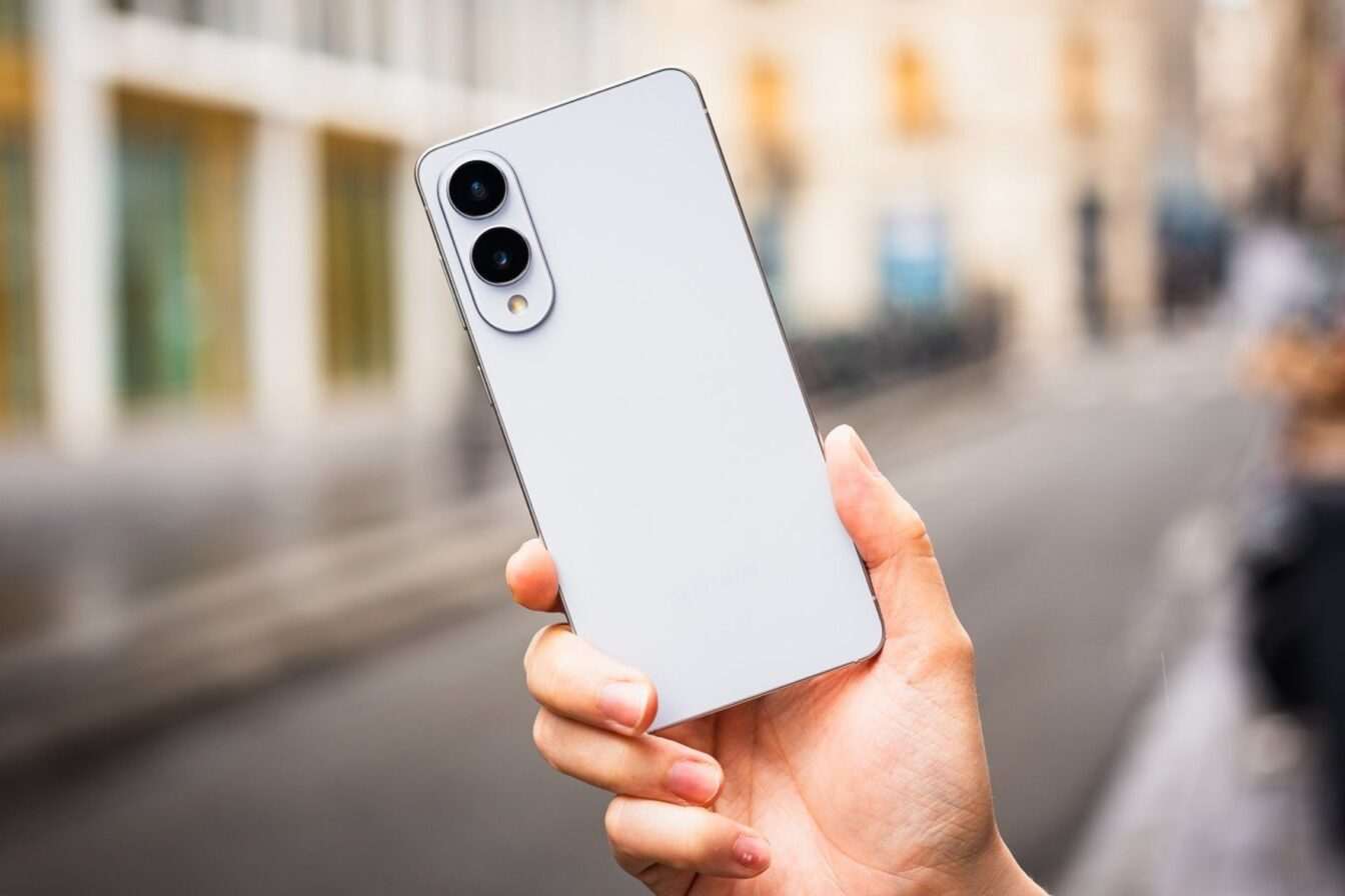Samsung Galaxy S26 Edge