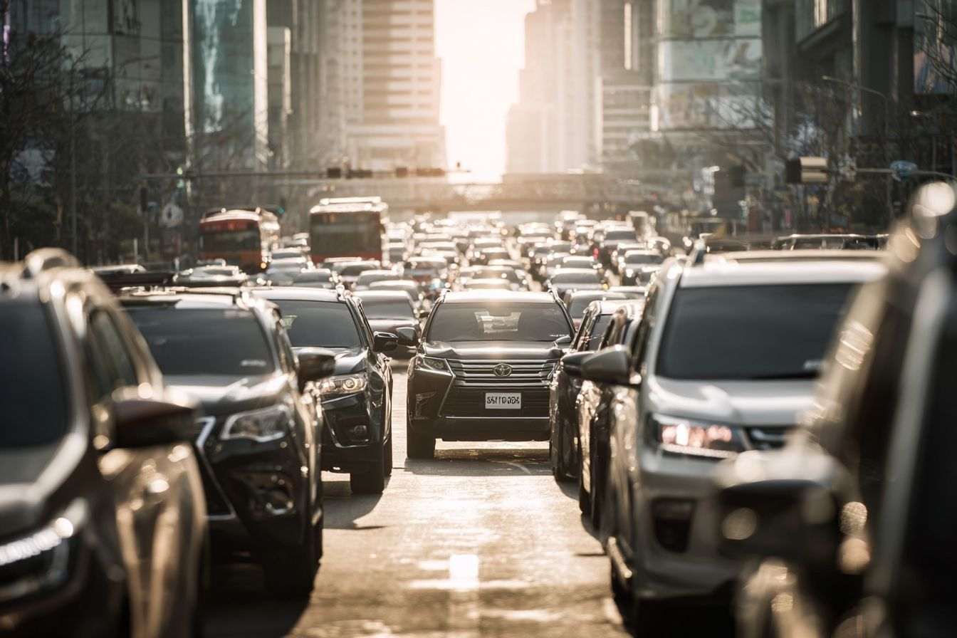 Rue bondée pendant les heures de pointe